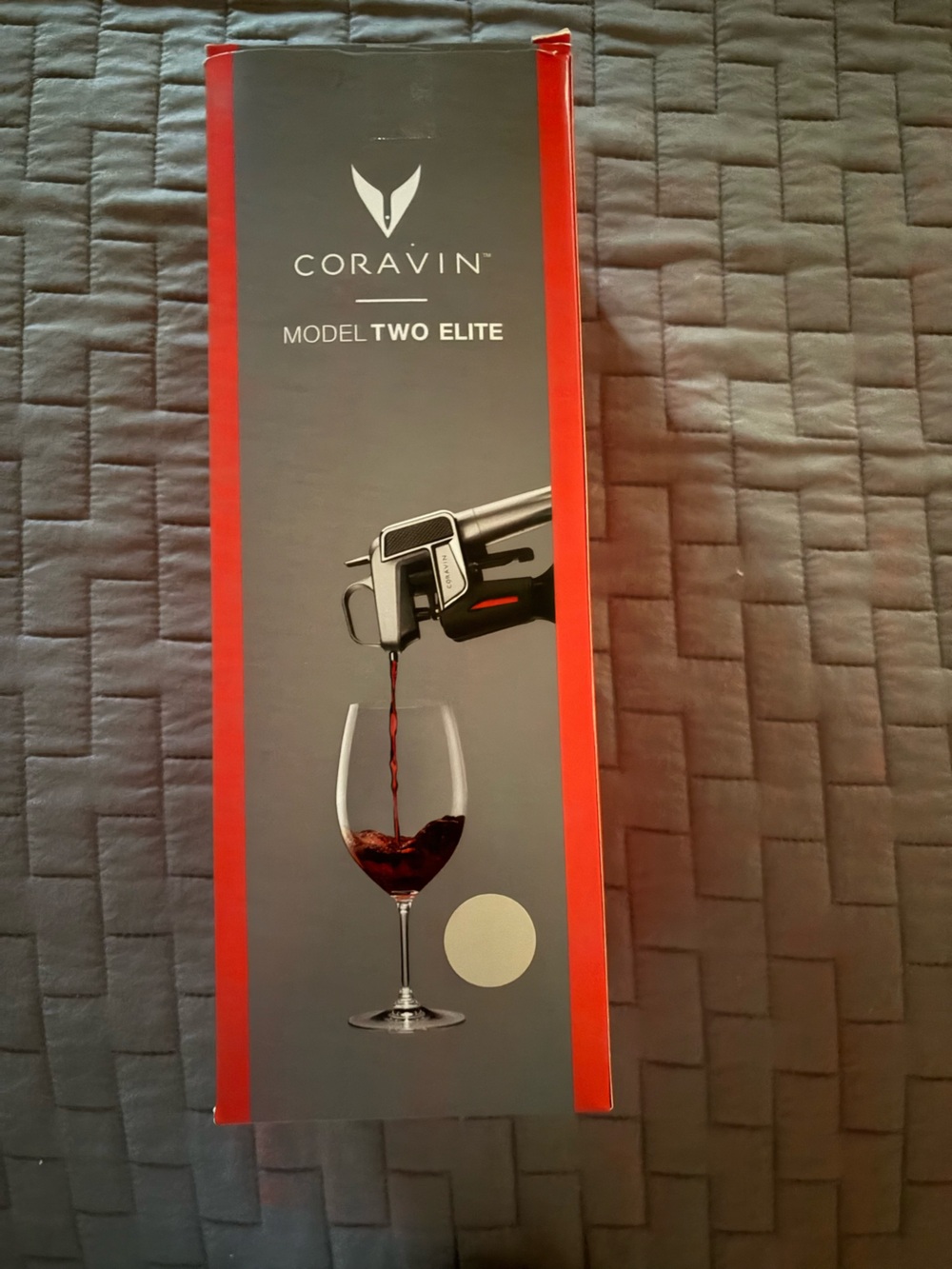 Coravin Model Two Elite Wine Preservation System - Red - Picture 2 of 2